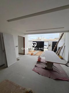 Casa no Loteamento Luar da Barra