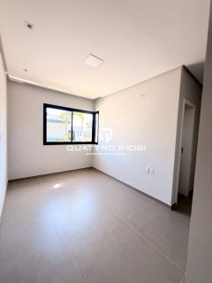 Casa no Condomínio Maluí