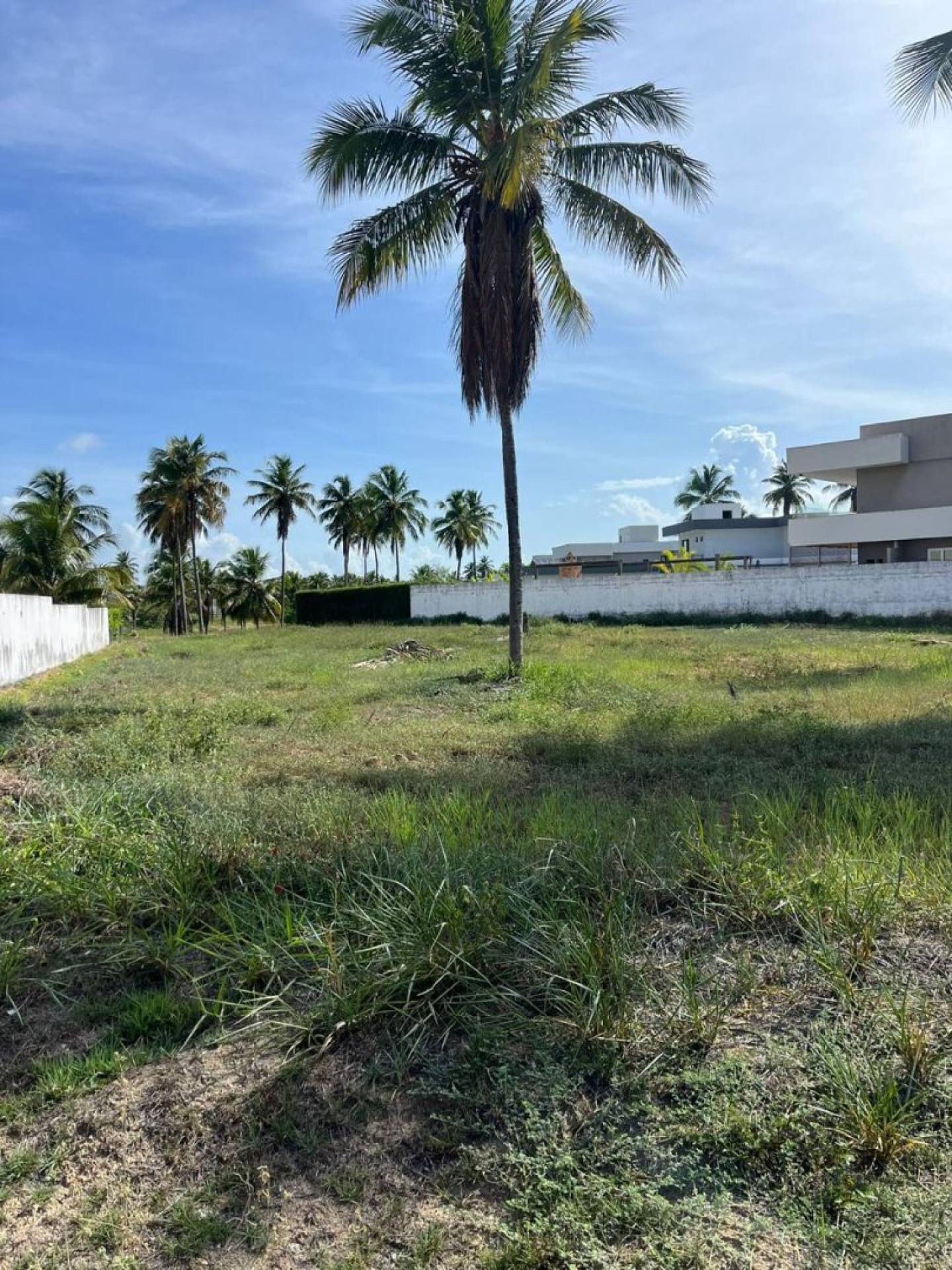 Lote no Condomínio Damha