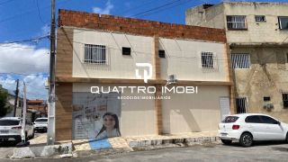Casa + Ponto Comercial no Ponto Novo