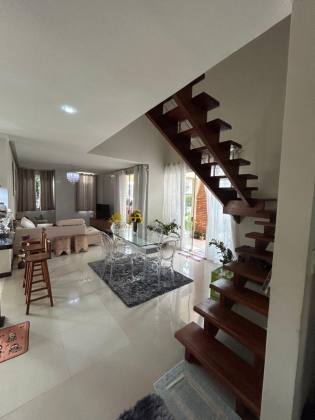 Casa Duplex no Condomínio Fragatta