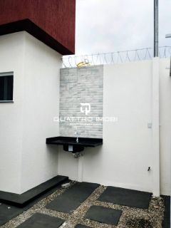 Casa no Loteamento Luar da Barra