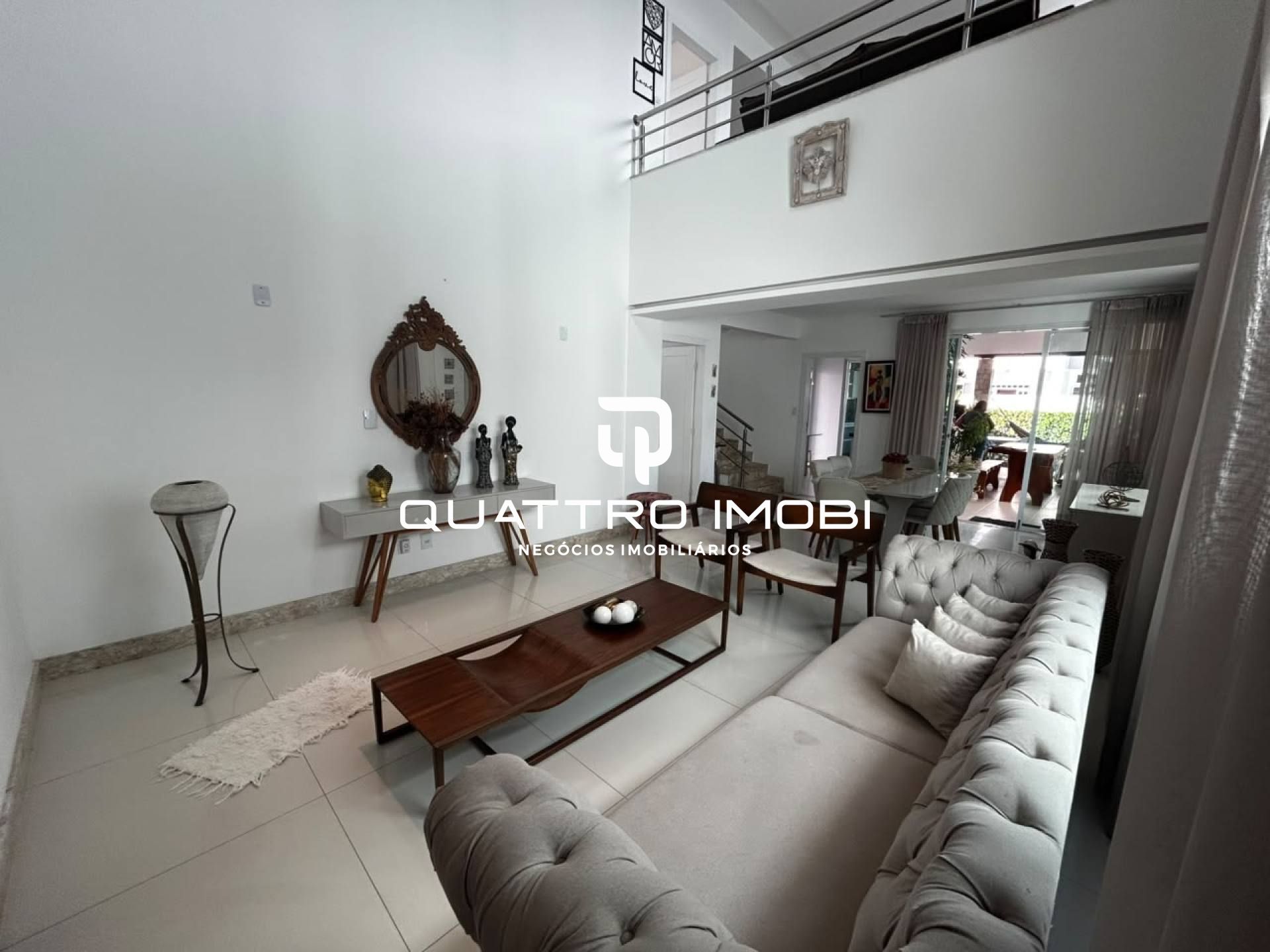 Casa no Condomínio Melício Machado