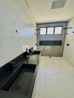 Duplex de Alto Padrão em Alphaville – Sofisticação em Cada Detalhe!