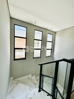 Duplex de Alto Padrão em Alphaville – Sofisticação em Cada Detalhe!