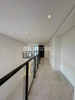 Duplex de Alto Padrão em Alphaville – Sofisticação em Cada Detalhe!