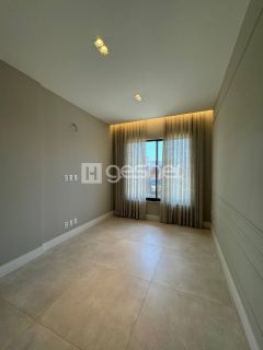 Casa Duplex na Cidade Alpha