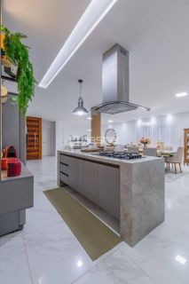 CASA DUPLEX PORTEIRA FECHADA NA CIDADE ALPHA