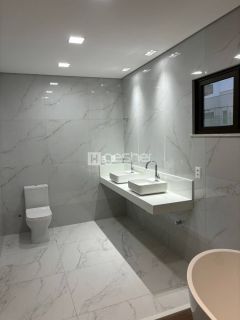 BELÍSSIMA DUPLEX NA CIDADE ALPHA