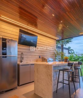 CASA DUPLEX PORTEIRA FECHADA NA CIDADE ALPHA