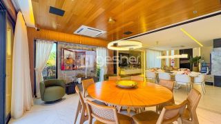 BELÍSSIMA DUPLEX PORTEIRA FECHADA NA CIDADE ALPHA