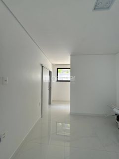 CASA DUPLEX NA CIDADE ALPHA