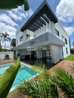 CASA DUPLEX NA CIDADE ALPHA