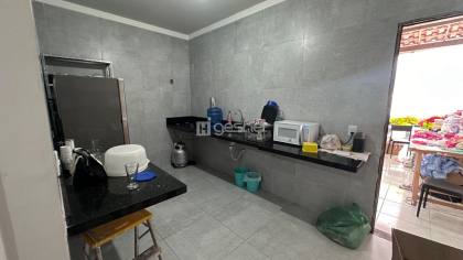 CASA SOLTA NA LAGOA REDONDA