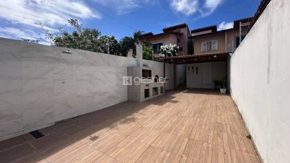 CASA SOLTA NA LAGOA REDONDA