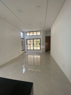 CASA PLANA NA CIDADE ALPHA