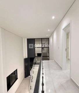 CASA DUPLEX NA CIDADE ALPHA