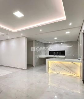 CASA DUPLEX NA CIDADE ALPHA