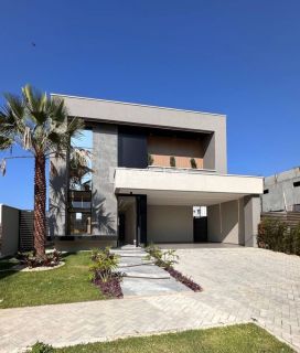 CASA DUPLEX NA CIDADE ALPHA