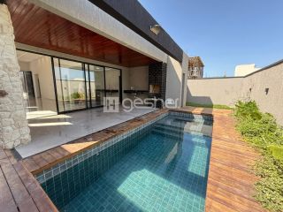 CASA PLANA NA CIDADE ALPHA