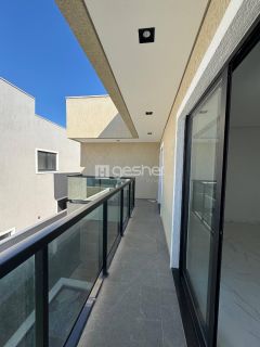 BELÍSSIMA CASA DUPLEX NA CIDADE ALPHA