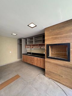BELÍSSIMA CASA DUPLEX NA CIDADE ALPHA