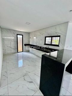 BELÍSSIMA CASA DUPLEX NA CIDADE ALPHA