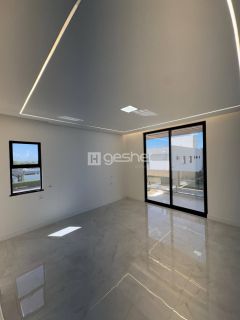 CASA DUPLEX NA CIDADE ALPHA