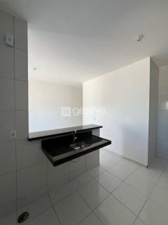 CASA SOLTA  DE ESQUINA  BARROCÃO / ITAITINGA