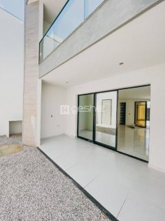Casa duplex | Eusébio