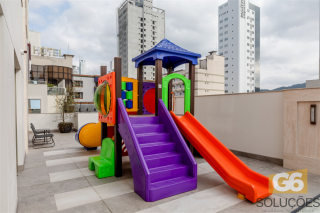 Apto PRONTO PARA MORAR, ótima localização em Balneário Camboriú- SC, com 03 a 04 suítes.