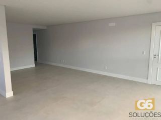 Lindo apto pronto, amplo e bem localizado, 3 suítes, 3 vagas de garagem, em Balneário Perequê.