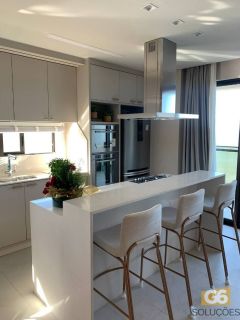 Pronto para morar e finamente decorado! Em Balneário Perequê - PORTO BELO.