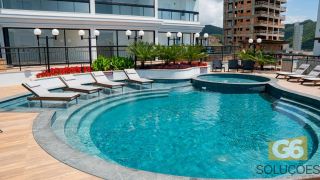 Apto de luxo exclusivo, quadra mar no centro de Itapema, amplo e diferenciado, com marina e vaga de jet-ski.