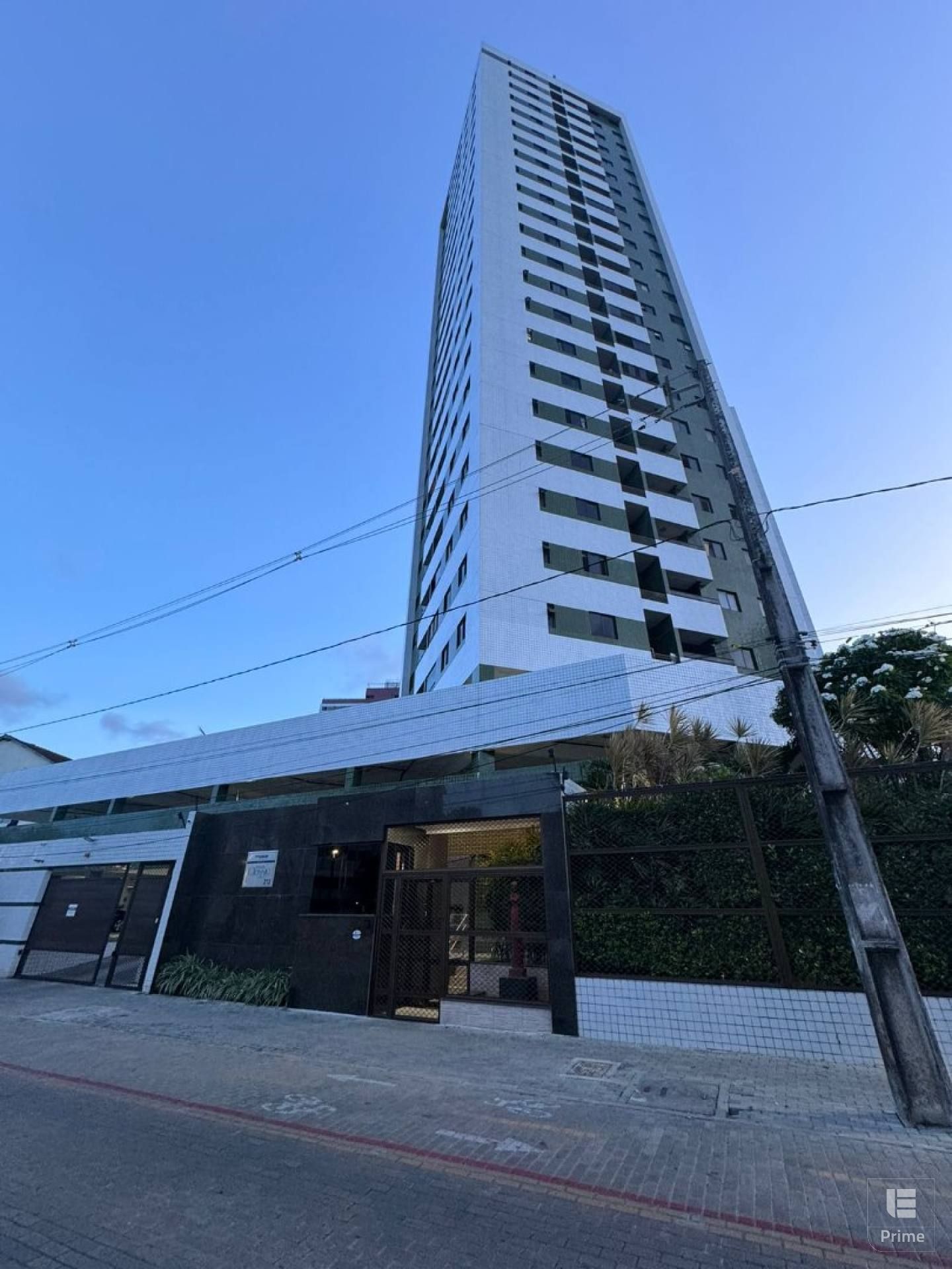 APARTAMENTO 3 QUARTOS ENCRUZILHADA