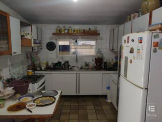 Casa no bairro de Campo Grande, próximo a estrada de Belém, com 5 quartos.