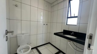 Apartamento Para Vender com 3 quartos 1 suítes no bairro Boa Viagem em Recife