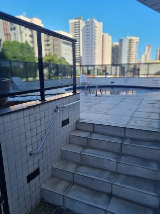 Apartamento a venda 3 quartos 1 suíte 1 suíte reversível, 2 vagas cobertas em  Boa Viagem.