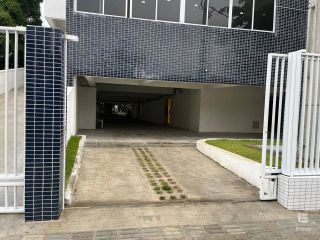 Apartamento novo, em Boa Viagem, localizado na rua Marechal Juarez Távora, nº 370.