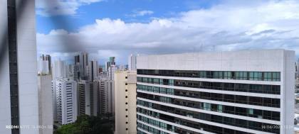 Boa Viagem, Apto. 3 quartos, com suíte, área de serviço completa, com excelente área de laser.
