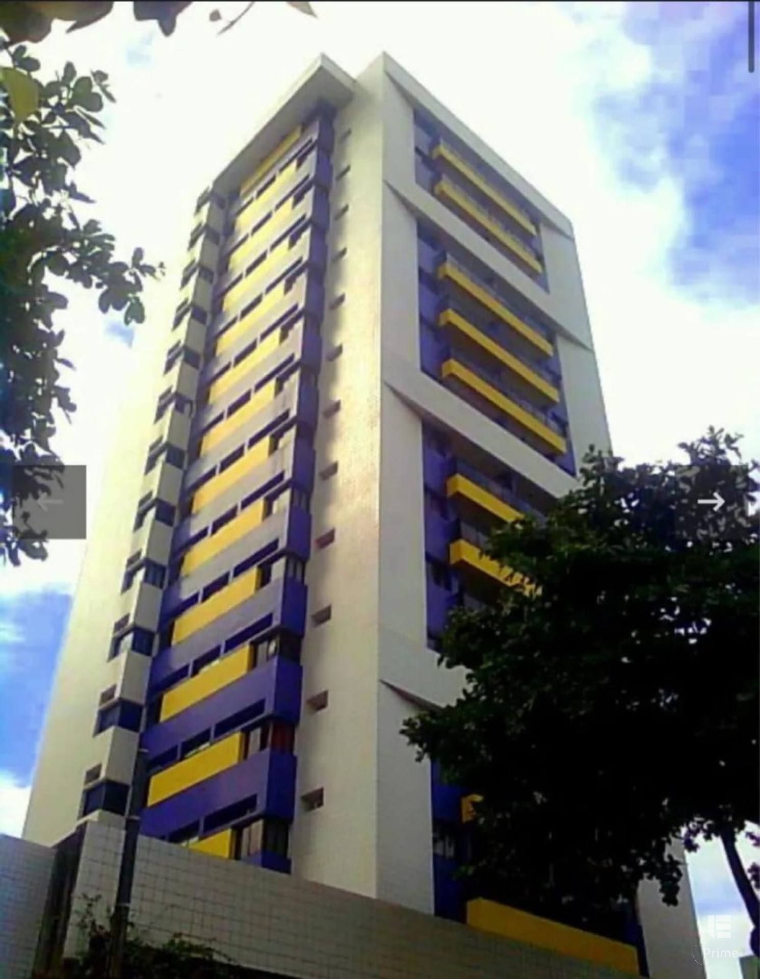 Apartamento Para Vender com 4 quartos 2 suítes no bairro Boa Viagem em Recife