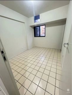Apartamento Para Vender com 4 quartos 2 suítes no bairro Boa Viagem em Recife
