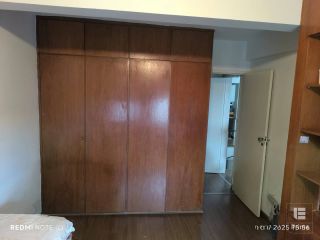 Apartamento Duplex de Cobertura, com 4 quartos, uma suíte, três varandas amplas