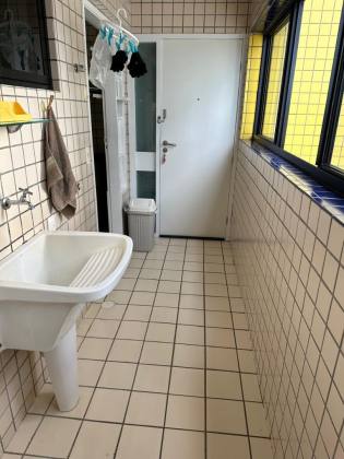 APARTAMENTO 4 QUARTOS PERTO DE COLEGIOS