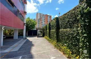 Apartamento a venda 3 quartos 1 suíte, 2 vagas cobertas no espinheiro.