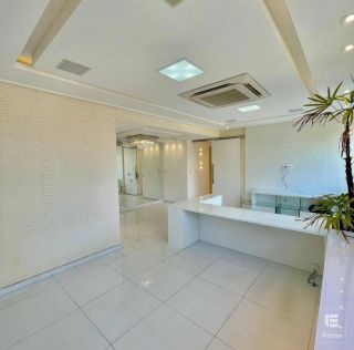 Apartamento a venda 3 quartos 1 suíte, 2 vagas cobertas no espinheiro.