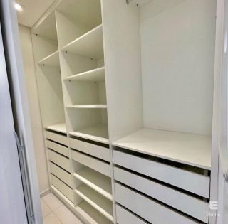 Apartamento a venda 3 quartos 1 suíte, 2 vagas cobertas no espinheiro.