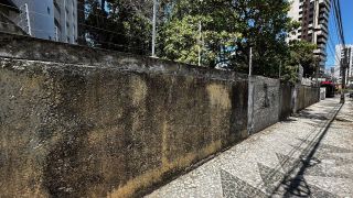 Lote e Casa para Venda em Candeias a 100m do mar