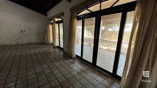 Casa com Lote para Venda em Candeias a 100m do mar