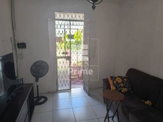 Casa para Vender com 4 quartos 1 Suíte em Casa Amarela